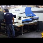 Υψηλής ποιότητας σέρβο cnc υδραυλικό πυργίσκο μηχανήματα πρέσας διάτρηση